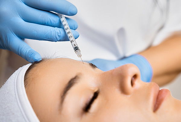 Plasma Rico en Plaquetas + Microdermoabrasión + Infrarrojo