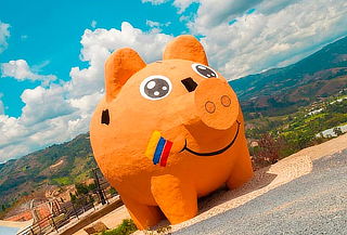 Pasadía en Villa de Leyva + Mano del Artesano + Casa Loca