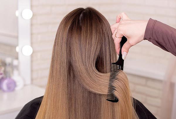 Cambia tu Look: Alisado + Rayitos Capilares 