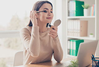 Curso Online de Maquillaje Profesional por 50 Horas