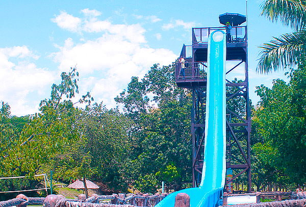 Parque Acuático Kanaloa 9 Atracciones + Granja Makondo