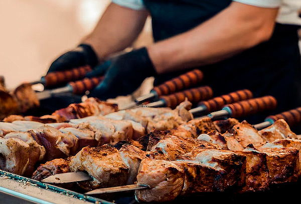 Experiencia Rodizio: Acompañamientos y Bebida Incluidos 