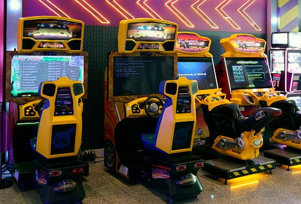 PLAYLAND Tarjeta Verde 2 Horas + Combo 