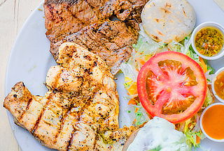 2 Mixtos a la Parrilla a Elección + 2 Gaseosa 