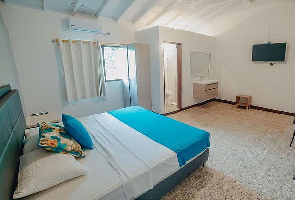 Antioquia: Alojamiento para 2 + Desayuno en Hotel Iguana 