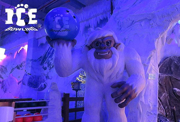 Línea de Bolos con Opción de Combo Hamburguesa - Ice Bowling