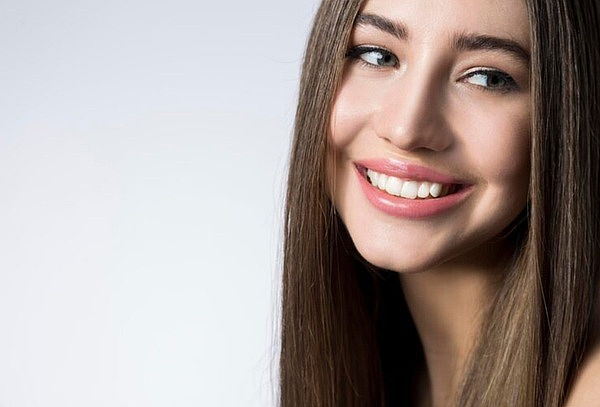 Micro Diseño de Sonrisa en Bordes + Valoración + Profilaxis