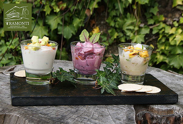 TRAMONTI: Cena para 2 o 4 Personas