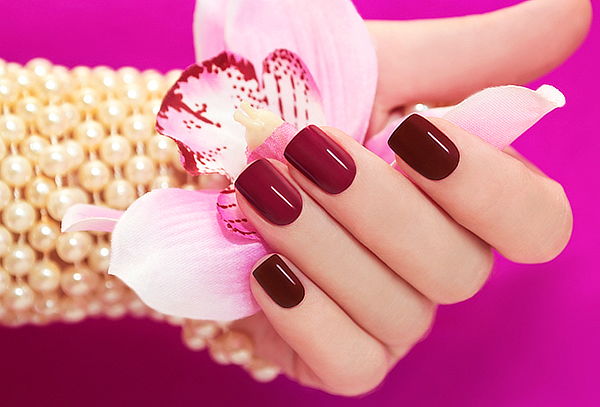 Manicure Semipermanente con Diseño en Santa Maria del Lago