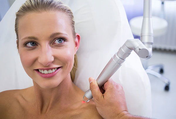 Eliminación de hasta 8 Lunares o Verrugas hasta 3 mm