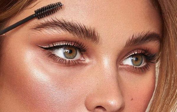 Diseño de Cejas con Laminado + Lifting y Tinte 