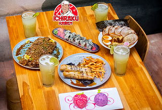 Combo Amigos Ichiraku — Lumpias, Ramen y Wok 