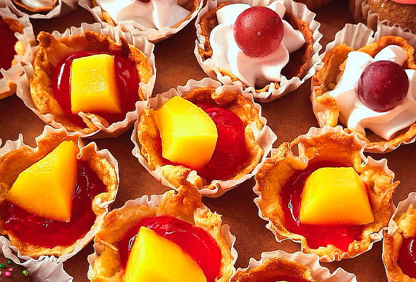 75 Mini Pasabocas: Trufas Tartaletas y Cupcakes