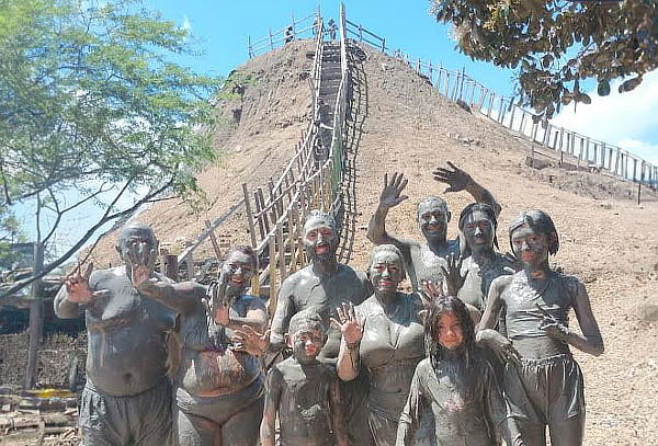 Pasadía en Volcan de Lodo + Almuerzo + Ingreso Beach Club