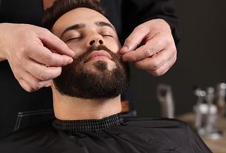 Corte de Cabello + Hidratación en Barba