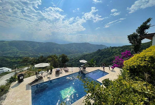 Plan Relax al Occidente en Pareja: Hospedaje + Desayuno 