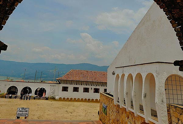 Pasadía Cultural y Natural en la Mina de Sal de Nemocón 