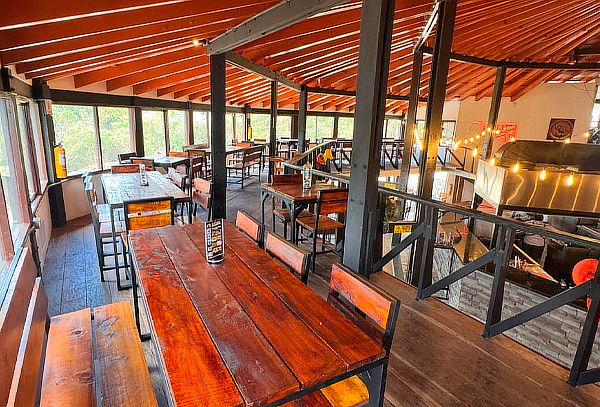 Escapada Romántica: Cena para 2 en El Carnero Restaurante