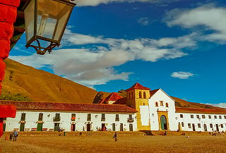 Pasadía Religioso por Boyacá Chiquinquirá + Ráquira 