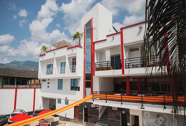 Pasadía para 2 en Hotel solo para Adultos con Piscina 