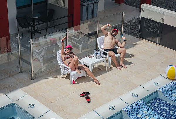 Pasadía para 2 en Hotel solo para Adultos con Piscina 