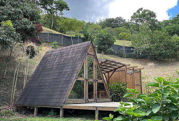 Copacabana en Pareja: Alojamiento + Desayuno + Piscina