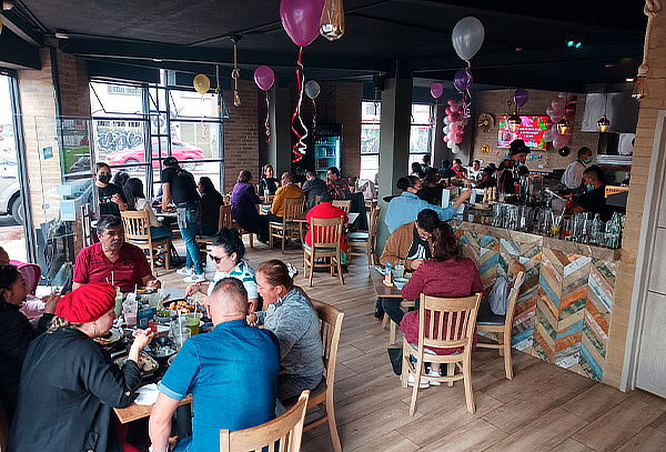 2 o 3 Hamburguesas 150 g a la Parrilla + Papas