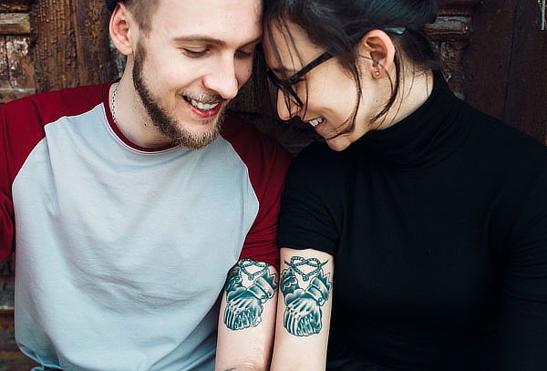 Tatuaje para Parejas de 7×7 cm, a Color o Monocromático.