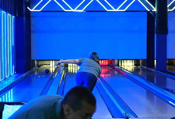 1 Hora de Bolos hasta para 6 Personas - CC Santa Fé