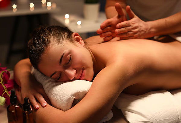 Masaje Relajante en Cuerpo Completo + Piedras Volcánicas 