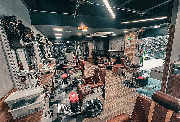 Corte Masculino con Opción a Diseño de Barba 