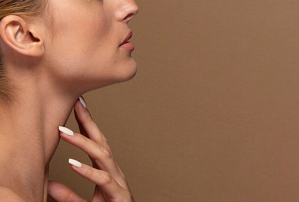 30 Sesiones de Perfilación Facial y Reducción de Papada 