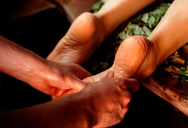 Masaje Relajante Anti estrés Cuerpo Completo + Masaje Podal