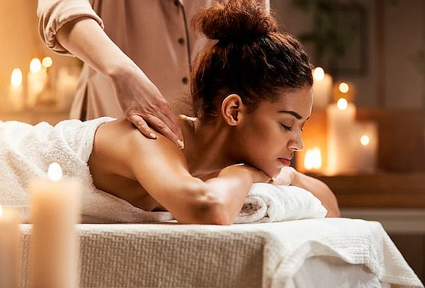 Masaje Relajante Anti estrés Cuerpo Completo + Masaje Podal