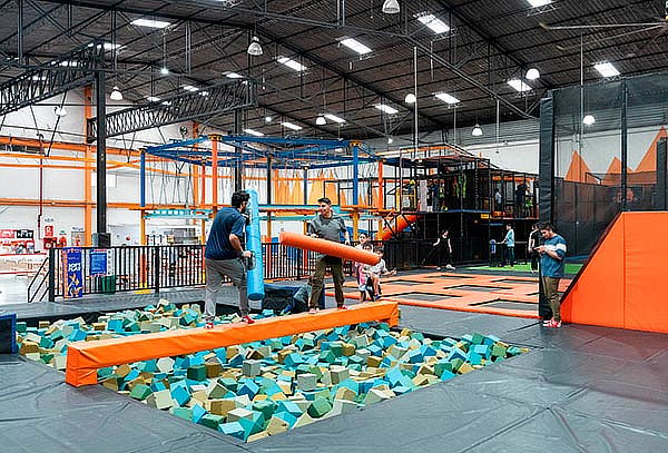 3 Personas al Precio de 2 – 1 o 2 Horas de Salto