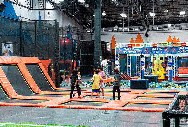 3 Personas al Precio de 2 – 1 o 2 Horas de Salto