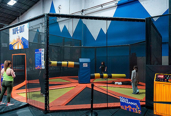 Extra Time - Entrada Premium: Paga 2 Horas y Disfruta 3