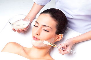 Limpieza Facial Alta Frecuencia + Hidratación a Domicilio 