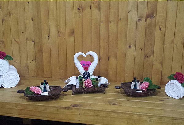 Spa Pareja, Fresas Achocolatada Tequendama Suites and Hotel