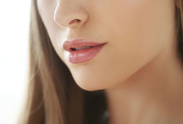 Hidratación Labios con Ácido Hialurónico y Dermapen