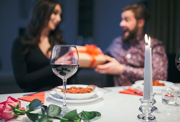 Cena o Almuerzo Especial para 2 en Ciudad Montes