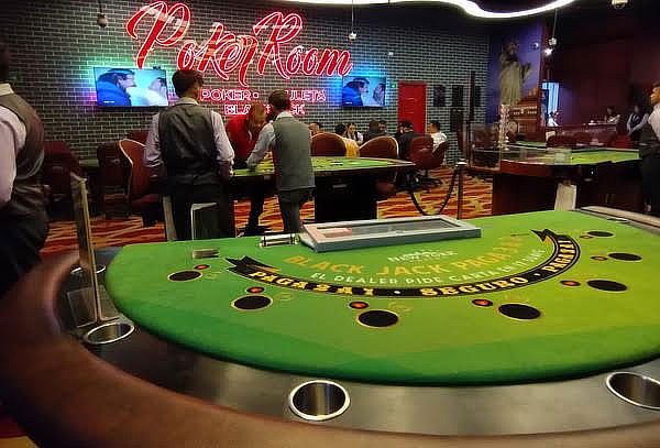Paga $24.990 y Juega $50.000 + 2 Cervezas en Casino New York