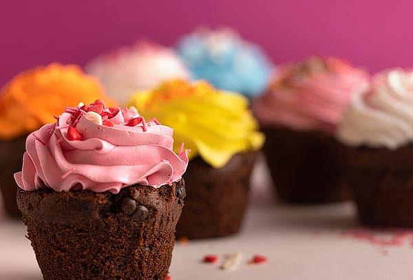 70 Mini Cupcakes Decorados + Tarjeta con Mensaje