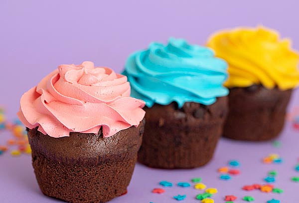 70 Mini Cupcakes Decorados + Tarjeta con Mensaje