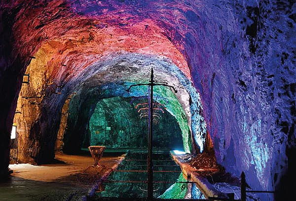 Pasadía Cultural y Natural en la Mina de Sal de Nemocón 