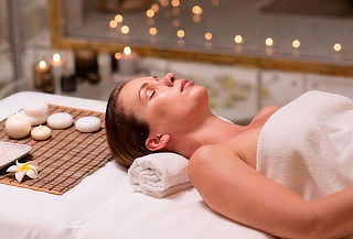 Spa Energizante para MAMÁ con Sauna Herbal, Masaje Relajante