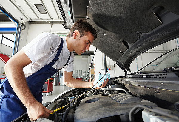 Revisión + Recarga de Aire + Cambio de Filtro en Alcázares