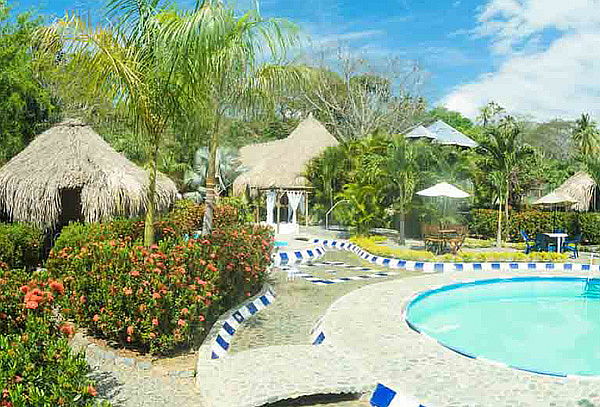 Festeja Mamá Santa Fé de Antioquia Spa para 2 + Día de Sol 