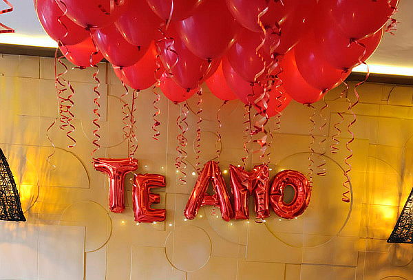 Noche Romántica: Hospedaje + Trufas + Decoración + Desayuno