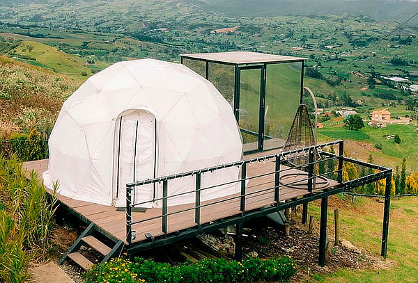 Chocontá en Pareja: Glamping con Jacuzzi + Desayuno y Más 